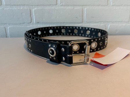 Belt By Clothes Mentor, Size: Small For Sale