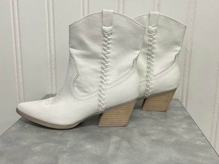 Boots Western By Dolce Vita In White, Size: 10 For Discount