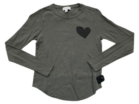 Top Long Sleeve By Evereve In Grey, Size: Xs Online now