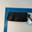 Wristlet By Clothes Mentor, Size: Medium Fashion