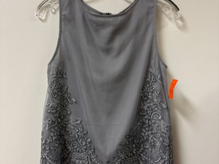 Top Sleeveless By Clothes Mentor In Grey, Size: Xs Discount