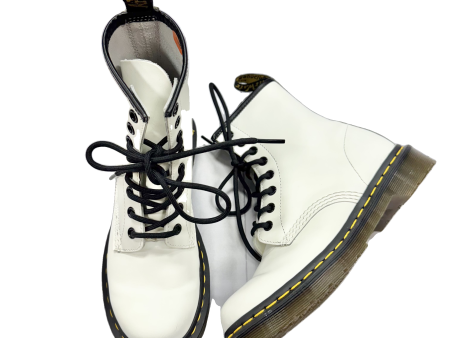 Boots Combat By Dr Martens In White, Size: 6 Supply